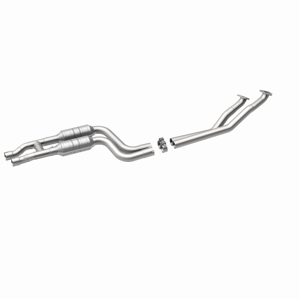 MagnaFlow Exhaust Products 24022 HM Grade Direct-Fit Catalytic Converter for Select BMW 528i