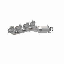 Load image into Gallery viewer, MagnaFlow Exhaust Products 4551071 California CARB Manifold Catalytic Converter for Select Cadillac SRX