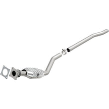 Load image into Gallery viewer, MagnaFlow Exhaust Products 93425 HM Grade Direct-Fit Catalytic Converter for Select Chrysler Voyager, Dodge Caravan