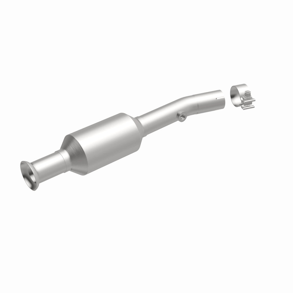 MagnaFlow Exhaust Products 21-288 OEM Grade Semi-Direct Fit Catalytic Converter for Select Chevrolet Prizm, Toyota Corolla