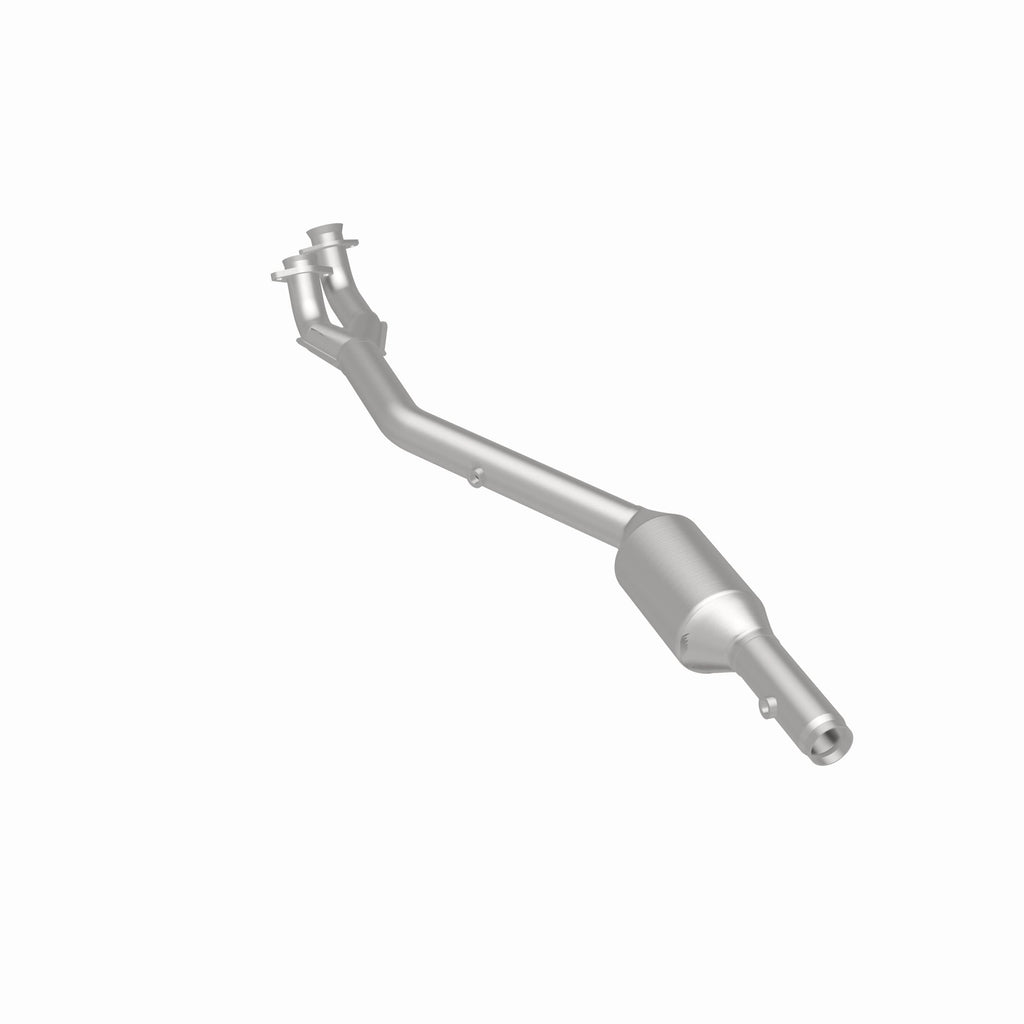 MagnaFlow Exhaust Products 51472 OEM Grade Direct-Fit Catalytic Converter for Select BMW M5