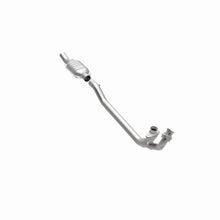 Load image into Gallery viewer, MagnaFlow Exhaust Products 93302 Standard Grade Direct-Fit Catalytic Converter for Select Ford Bronco, Ford E-150 Econoline, Ford E-150 Econoline Club Wagon, Ford E-250 Econoline, Ford E-250 Econoline Club Wagon, Ford E-350 Econoline, Ford E-350