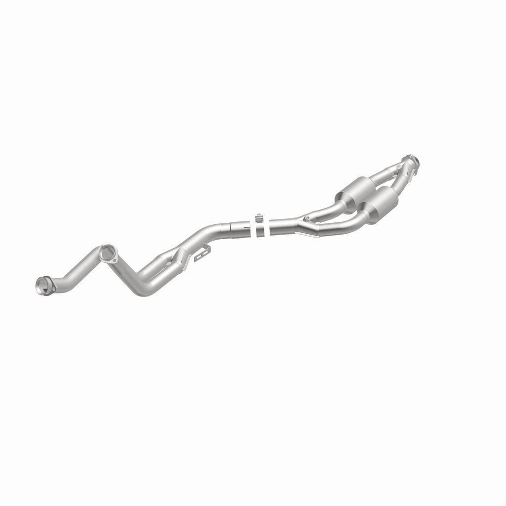 MagnaFlow Exhaust Products 23580 HM Grade Direct-Fit Catalytic Converter for Select Mercedes-Benz C280, Mercedes-Benz C36 AMG