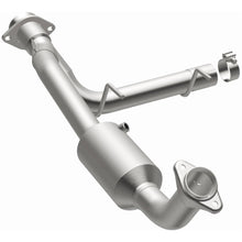 Load image into Gallery viewer, MagnaFlow Exhaust Products 4451165 California CARB Direct-Fit Catalytic Converter for Select Lincoln Navigator