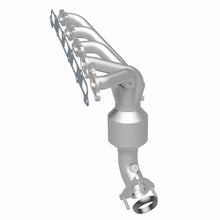 Load image into Gallery viewer, MagnaFlow Exhaust Products 4583862 California CARB Manifold Catalytic Converter for Select Chevrolet Colorado, GMC Canyon, Hummer H3, Isuzu i-350