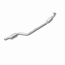 Load image into Gallery viewer, MagnaFlow Exhaust Products 5411806 California CARB Direct-Fit Catalytic Converter for Select Mercedes-Benz CLK320