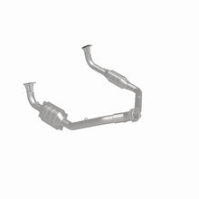 Load image into Gallery viewer, MagnaFlow Exhaust Products 93691 Standard Grade Direct-Fit Catalytic Converter for Select Land Rover Defender 110, Land Rover Defender 90, Land Rover Discovery