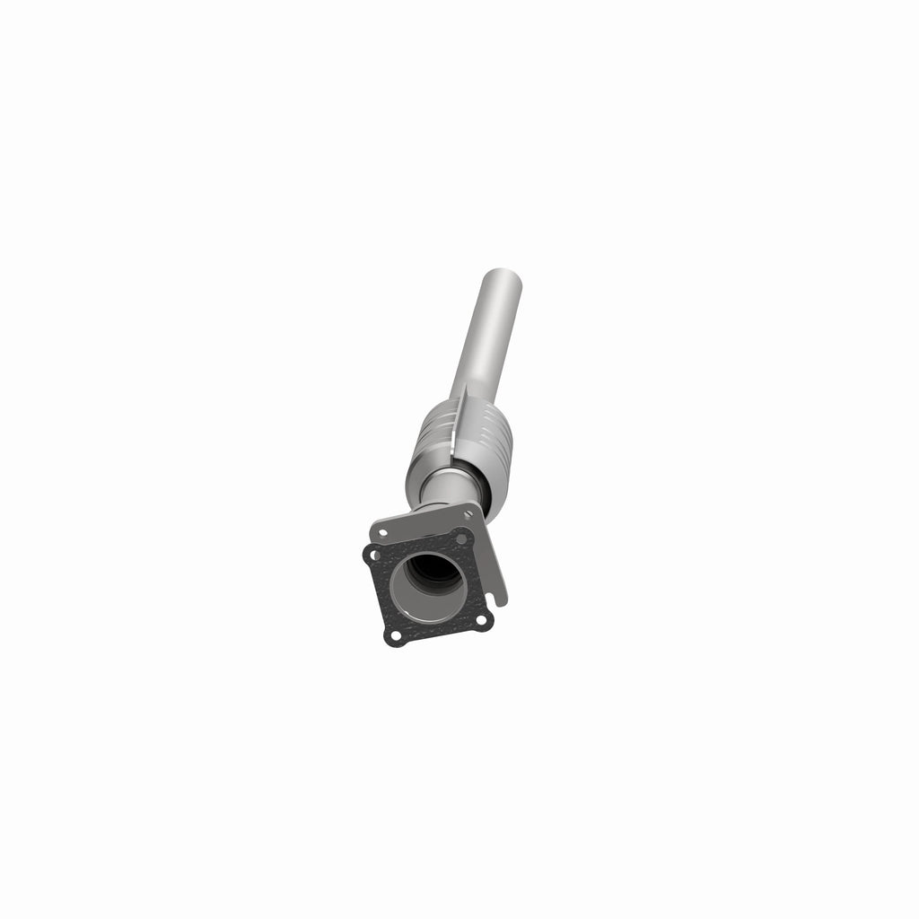 MagnaFlow Exhaust Products 51734 OEM Grade Direct-Fit Catalytic Converter for Select Chrysler PT Cruiser