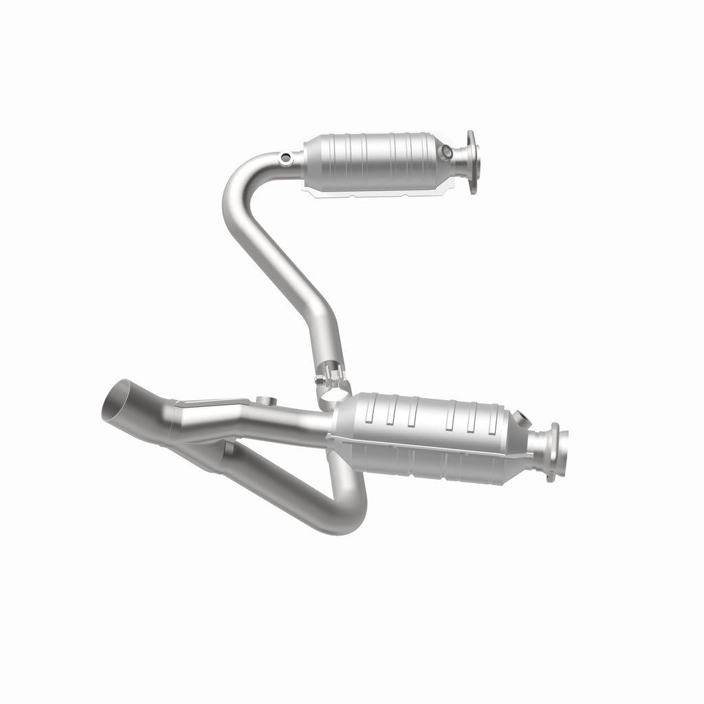 MagnaFlow Exhaust Products 49832 OEM Grade Direct-Fit Catalytic Converter for Select Chrysler Aspen, Dodge Durango
