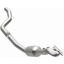 Load image into Gallery viewer, MagnaFlow Exhaust Products 6561141 California CARB Direct-Fit Catalytic Converter for Select Chrysler 300, Dodge Challenger, Dodge Charger