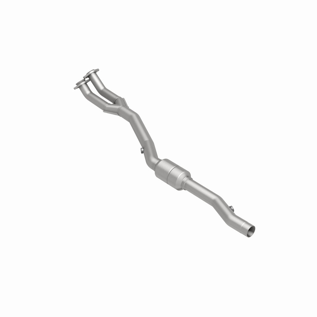 MagnaFlow Exhaust Products 4481687 California CARB Direct-Fit Catalytic Converter for Select BMW 840Ci