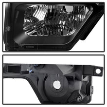 Load image into Gallery viewer, Spyder Auto 9032226 XTune Halo Projector Headlights for Select Ford F-150