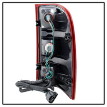 Load image into Gallery viewer, Spyder Auto 9033087 XTune Tail Light for Select Chevrolet Silverado 1500, Chevrolet Silverado HD, Chevrolet Silverado HD, GMC Sierra HD