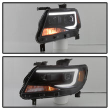 Load image into Gallery viewer, Spyder Auto 9039300 XTune DRL Light Bar Projector Headlights for Select Chevrolet Colorado