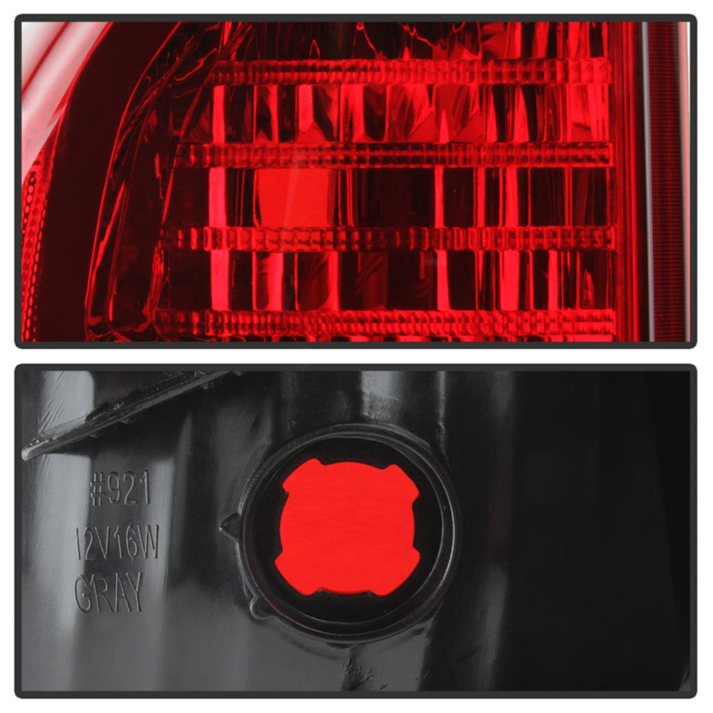 Spyder Auto 9039539 XTune Tail Light for Select Toyota Tundra