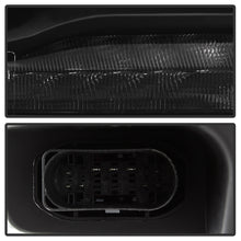 Load image into Gallery viewer, Spyder Auto 9040238 XTune Projector Headlights for Select Ram 1500, Ram 2500, Ram