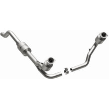 Load image into Gallery viewer, MagnaFlow Exhaust Products 458047 California CARB Direct-Fit Catalytic Converter for Select Dodge Durango