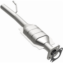 Load image into Gallery viewer, MagnaFlow Exhaust Products 93137 HM Grade Direct-Fit Catalytic Converter for Select Ford Escape, Mazda Tribute