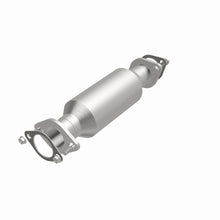 Load image into Gallery viewer, MagnaFlow Exhaust Products 5671332 California CARB Direct-Fit Catalytic Converter for Select Hyundai Elantra, Kia Spectra, Kia Spectra5