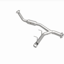 Load image into Gallery viewer, MagnaFlow Exhaust Products 4651411 California CARB Direct-Fit Catalytic Converter for Select Ford Expedition