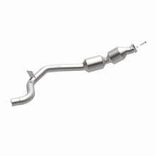 Load image into Gallery viewer, MagnaFlow Exhaust Products 21-607 OEM Grade Direct-Fit Catalytic Converter for Select Land Rover Range Rover, Land Rover Range Rover Sport