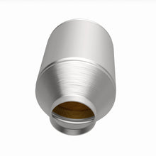 Load image into Gallery viewer, MagnaFlow Exhaust Products 333504 California CARB Universal Catalytic Converter for Select Dodge D100, Dodge D150, Dodge Ram 50, Mazda B2000, Mazda B2200, Mazda B2600, Mitsubishi Mighty Max