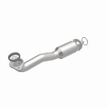 Load image into Gallery viewer, MagnaFlow Exhaust Products 5571783 California CARB Direct-Fit Catalytic Converter for Select Honda CR-V
