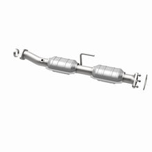 Load image into Gallery viewer, MagnaFlow Exhaust Products 447215 California CARB Direct-Fit Catalytic Converter for Select Ford Ranger, Mazda B3000, Mazda B4000