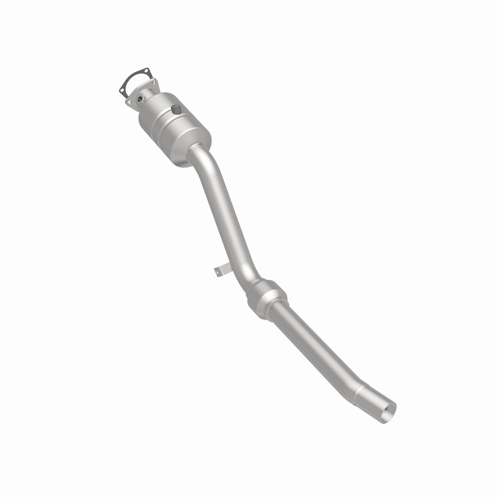 MagnaFlow Exhaust Products 51462 OEM Grade Direct-Fit Catalytic Converter for Select Audi A4, Audi A4 Quattro