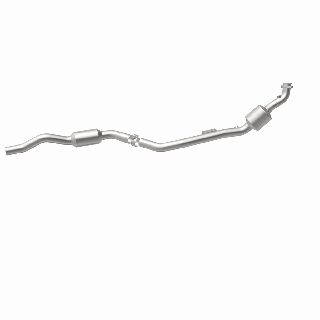 MagnaFlow Exhaust Products 51645 OEM Grade Direct-Fit Catalytic Converter for Select Mercedes-Benz E350