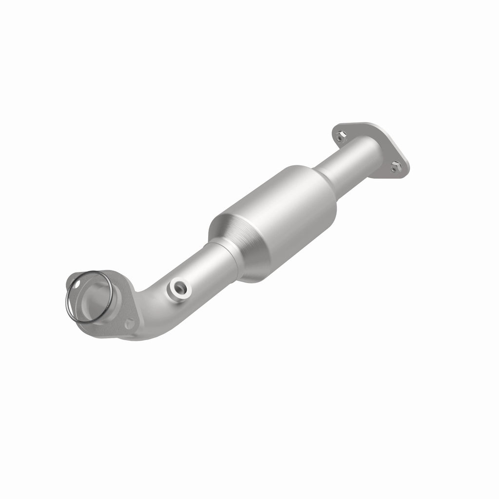 MagnaFlow Exhaust Products 280078 OEM Grade Direct-Fit Catalytic Converter for Select Toyota Tacoma