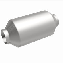Load image into Gallery viewer, MagnaFlow Exhaust Products 51809 OEM Grade Universal Catalytic Converter for Select Chevrolet Express 4500, Chevrolet Suburban HD, GMC Savana