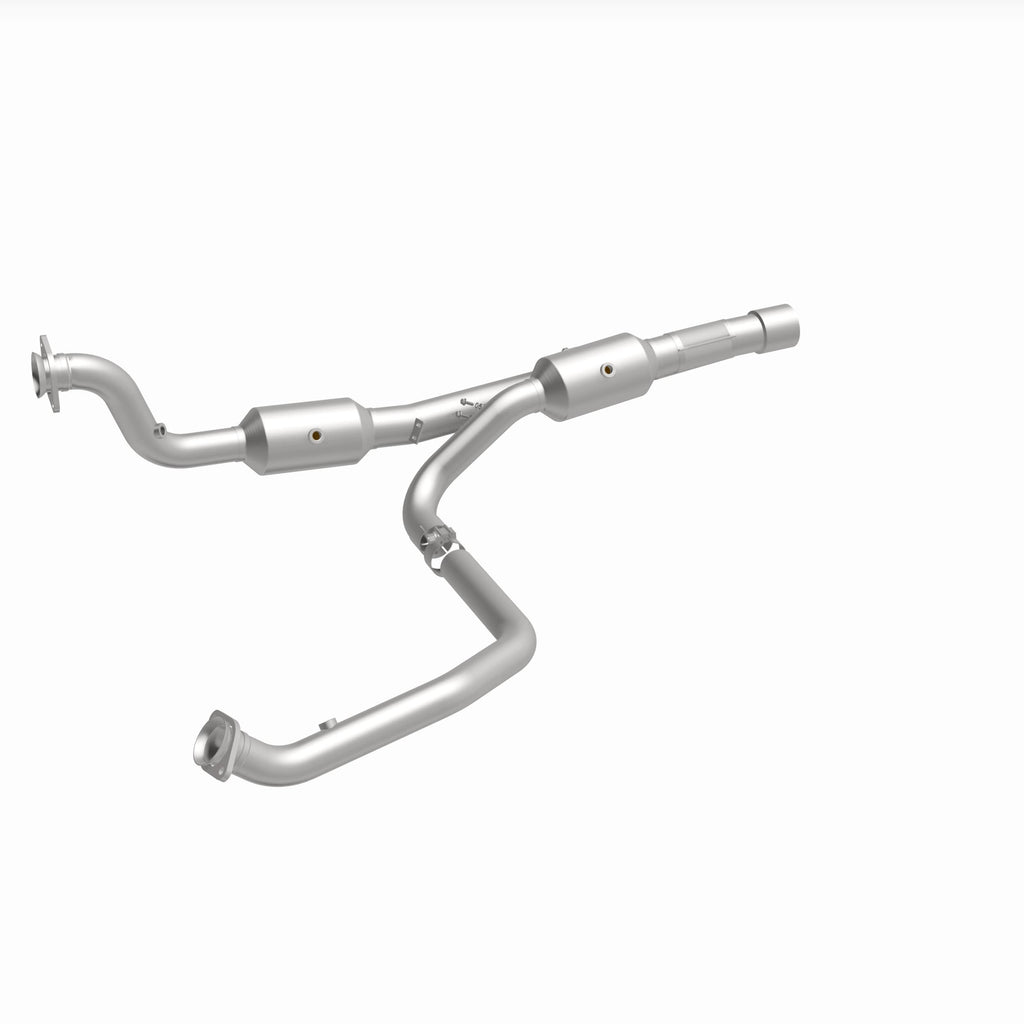 MagnaFlow Exhaust Products 21-513 OEM Grade Direct-Fit Catalytic Converter for Select Ram 2500, Ram
