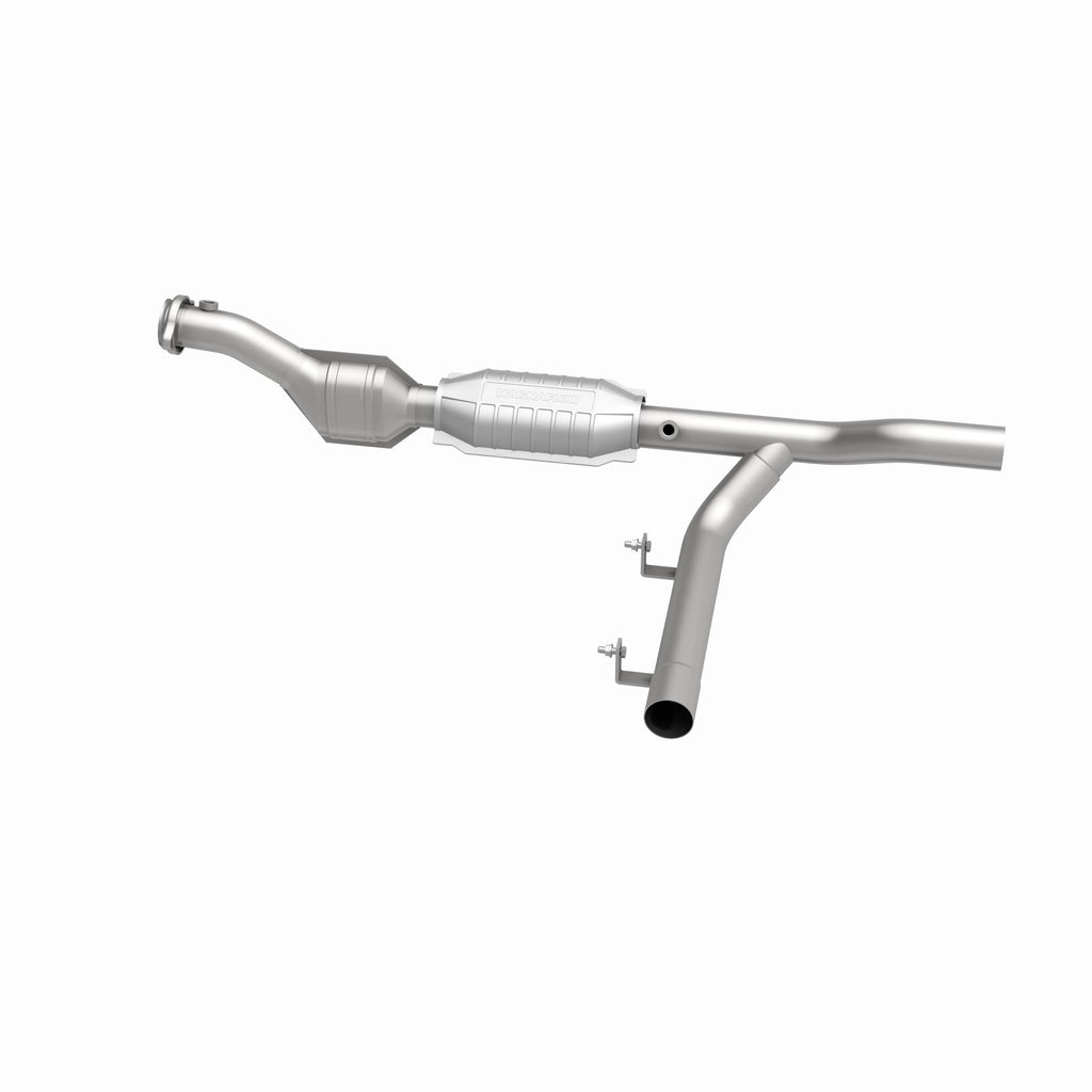 MagnaFlow Exhaust Products 447134 California CARB Direct-Fit Catalytic Converter for Select Ford F-150, Ford F-250
