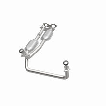 Load image into Gallery viewer, MagnaFlow Exhaust Products 23453 HM Grade Direct-Fit Catalytic Converter for Select Cadillac Escalade, Chevrolet C1500, Chevrolet C1500 Suburban, Chevrolet C2500, Chevrolet K1500, Chevrolet K1500 Suburban, Chevrolet Tahoe, GMC C1500, GMC C1500 Suburban,
