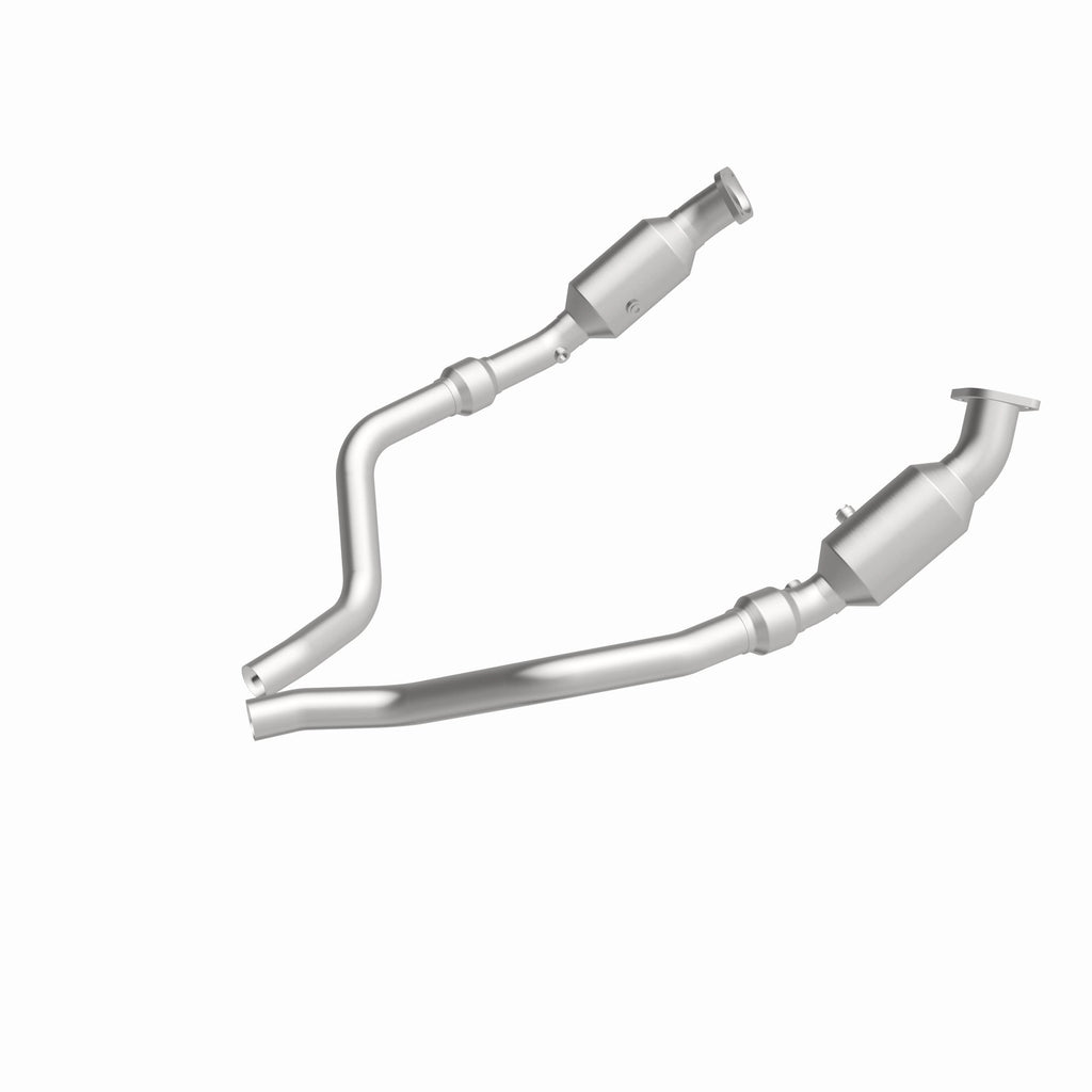 MagnaFlow Exhaust Products 16421 OEM Grade Direct-Fit Catalytic Converter for Select Chrysler 300, Dodge Challenger, Dodge Charger, Dodge Magnum