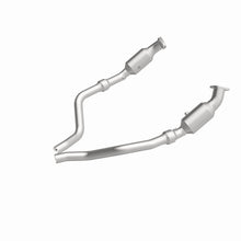 Load image into Gallery viewer, MagnaFlow Exhaust Products 16421 OEM Grade Direct-Fit Catalytic Converter for Select Chrysler 300, Dodge Challenger, Dodge Charger, Dodge Magnum