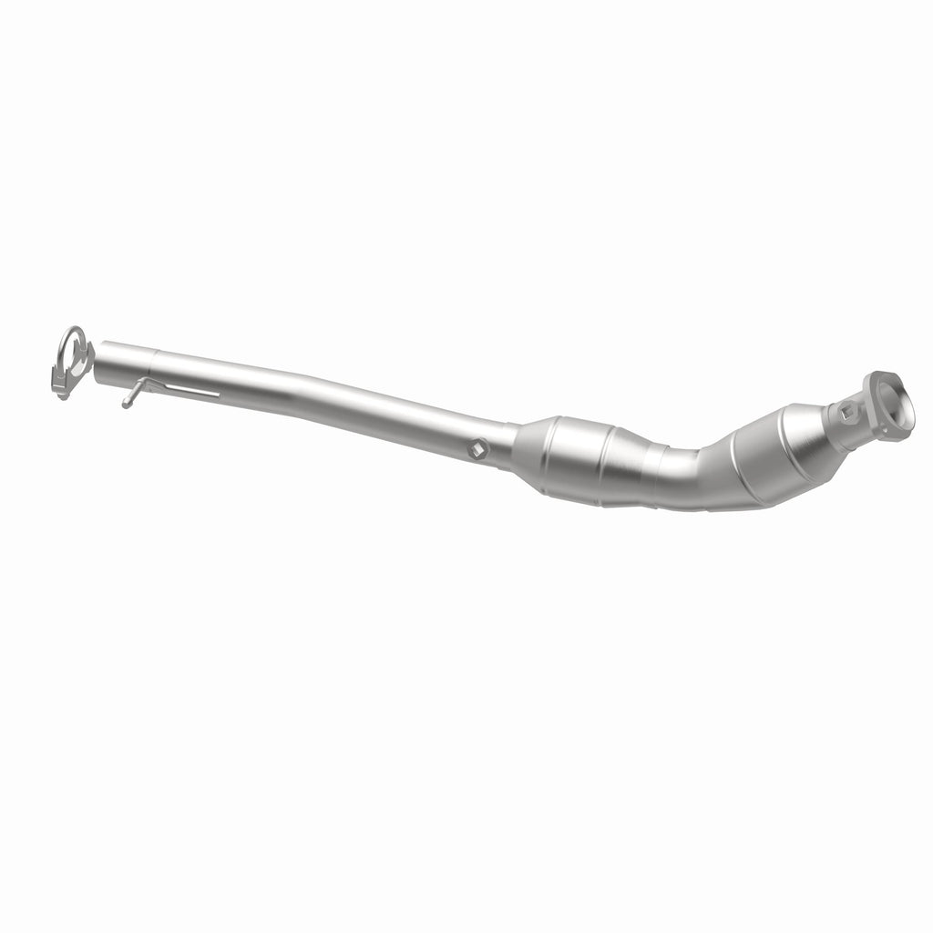 MagnaFlow Exhaust Products 49713 OEM Grade Direct-Fit Catalytic Converter for Select Land Rover Range Rover