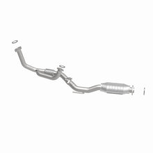 Load image into Gallery viewer, MagnaFlow Exhaust Products 51091 OEM Grade Direct-Fit Catalytic Converter for Select Lexus ES300, Toyota Avalon, Toyota Camry, Toyota Solara