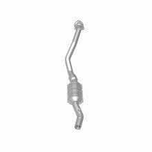 Load image into Gallery viewer, MagnaFlow Exhaust Products 22962 HM Grade Direct-Fit Catalytic Converter for Select Audi A4, Audi A4 Quattro, Volkswagen Passat