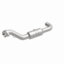 Load image into Gallery viewer, MagnaFlow Exhaust Products 52428 OEM Grade Direct-Fit Catalytic Converter for Select Ford Expedition, Ford F-150, Lincoln Navigator