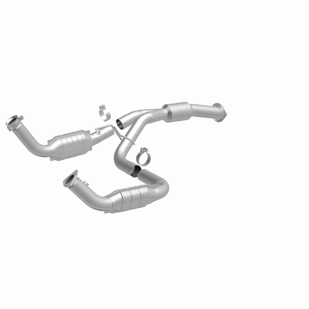 MagnaFlow Exhaust Products 51812 OEM Grade Direct-Fit Catalytic Converter for Select Chevrolet Silverado HD, Chevrolet Silverado HD, GMC Sierra HD, GMC Sierra HD