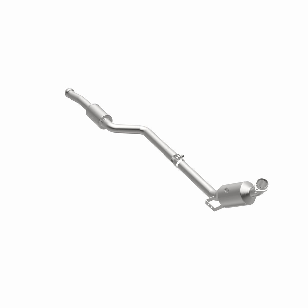 MagnaFlow Exhaust Products 21-497 OEM Grade Direct-Fit Catalytic Converter for Select Mercedes-Benz C300
