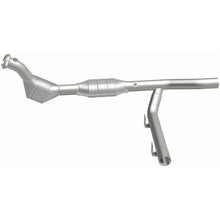 Load image into Gallery viewer, MagnaFlow Exhaust Products 93130 HM Grade Direct-Fit Catalytic Converter for Select Ford Expedition