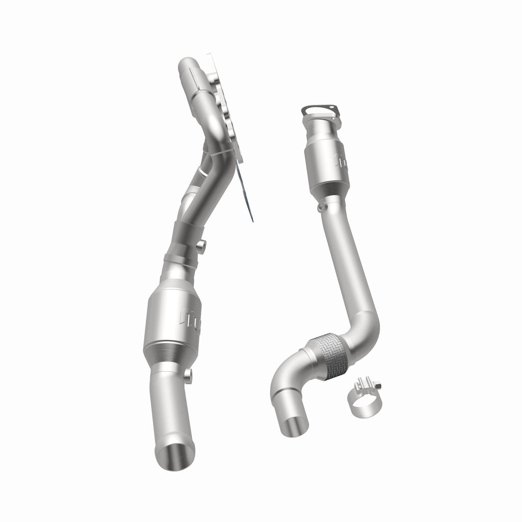 MagnaFlow Exhaust Products 22-214 OEM Grade Manifold Catalytic Converter for Select Ford Mustang