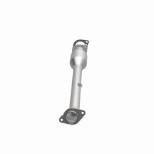 Load image into Gallery viewer, MagnaFlow Exhaust Products 5592670 California CARB Direct-Fit Catalytic Converter for Select Nissan Frontier, Nissan Pathfinder, Nissan Xterra, Suzuki Equator