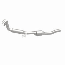 Load image into Gallery viewer, MagnaFlow Exhaust Products 4481613 California CARB Direct-Fit Catalytic Converter for Select Volkswagen Beetle, Volkswagen Golf, Volkswagen Jetta