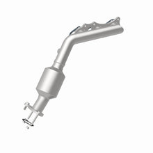 Load image into Gallery viewer, MagnaFlow Exhaust Products 49342 OEM Grade Manifold Catalytic Converter for Select Toyota 4Runner, Toyota FJ Cruiser, Toyota Tacoma, Toyota Tundra