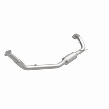 Load image into Gallery viewer, MagnaFlow Exhaust Products 4481698 California CARB Direct-Fit Catalytic Converter for Select Isuzu Amigo