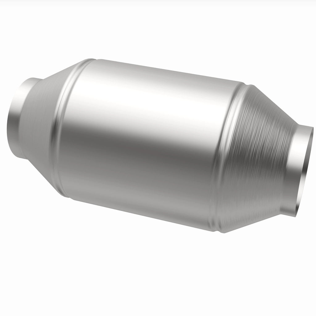 MagnaFlow Exhaust Products 333505 California CARB Universal Catalytic Converter for Select Dodge D100, Dodge D150, Dodge Ram 50, Isuzu Pickup, Isuzu Rodeo, Mazda B2000, Mazda B2200, Mazda B2600, Mitsubishi Mighty Max
